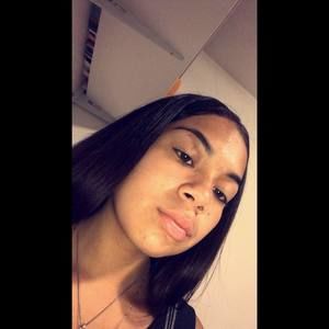 Meet your Posher, Cher-cher